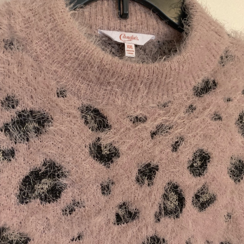 Fuzzy sweater Sz XXL - Picture 3 of 4